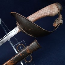 British WW1 1908 Pattern Cavalry Troopers Sword with Field Camouflage Paint, Dated 1916 - 1